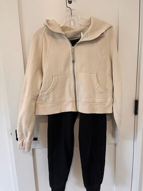 Lululemon Scuba Set - size 0